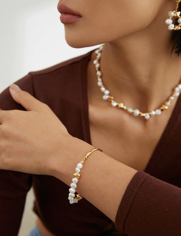 Oceane Baroque Pearl Bangle - Cuddlydigit