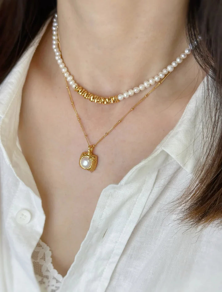Serene 18K Gold and Pearl Necklace - Cuddlydigit