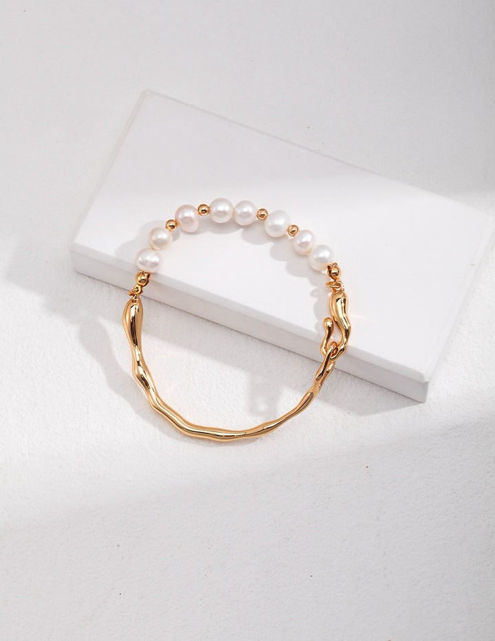 Flow Baroque Pearl Bracelet Gold - Cuddlydigit